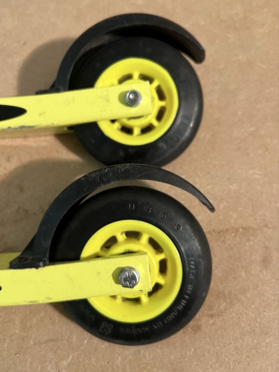 Sci: Marwe Rollski 610A Us0 mit Fischer Bindung – Usato da Zuoz venduto da Grialetsch22 2