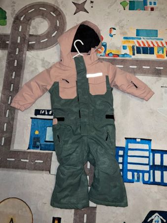 Gosoaky Waterproof Snowsuit, Size 86/92 - Excellent!