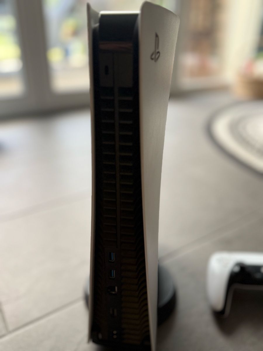 Sony Consoles: Sony PlayStation 5 Disc Edition – D'occasion à WINTERTHUR par xXRDCXx 2
