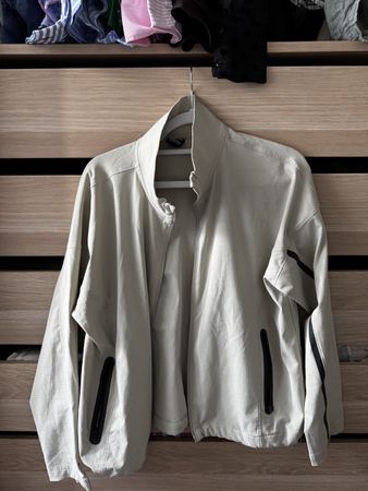 Under armour beige Sports jacket XS 
