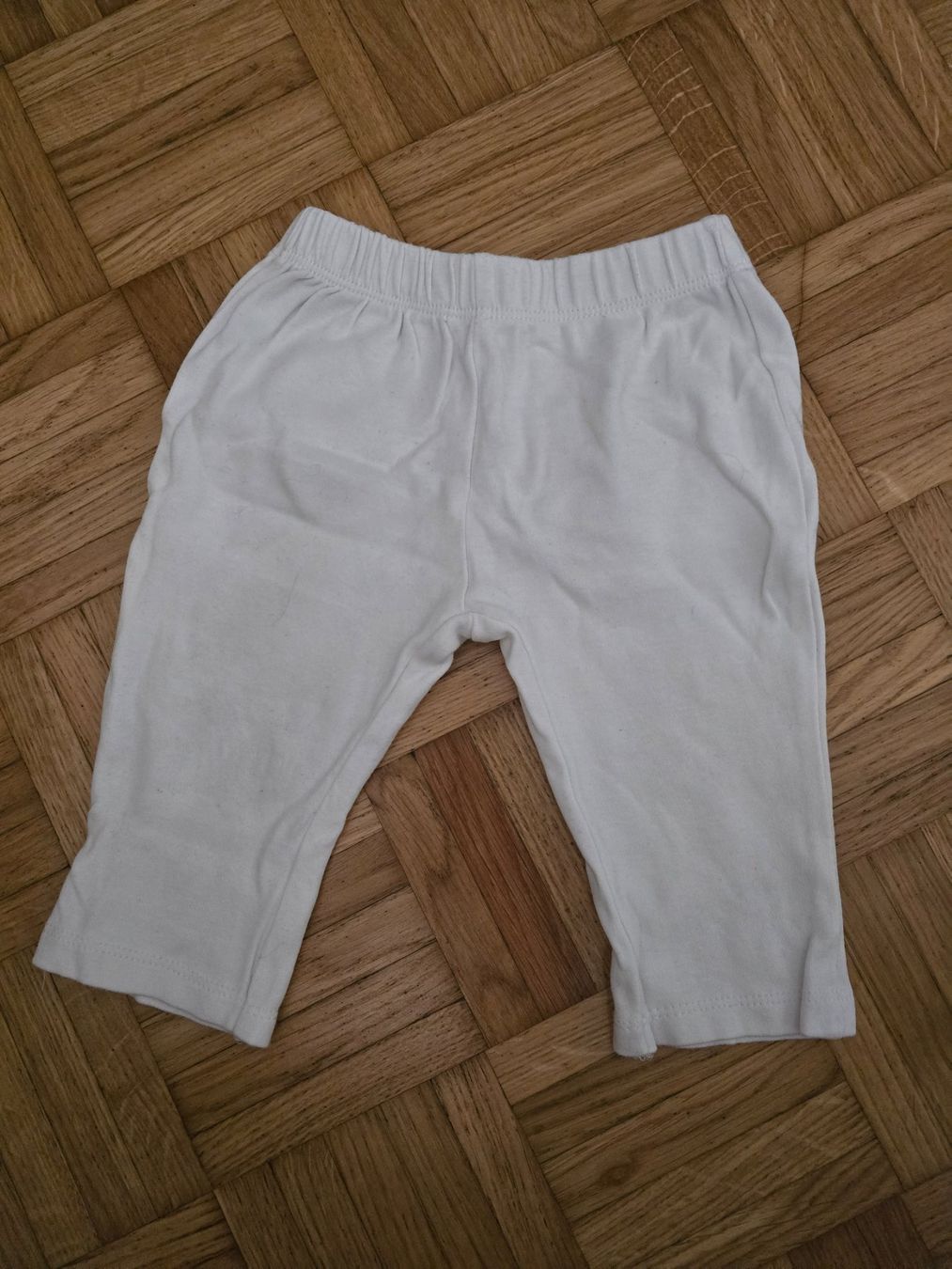 Hosen: Baby Hose Weiss Gr. 3-6Mt. – Neu (gemäss Beschreibung) aus Effretikon von Yanaa247