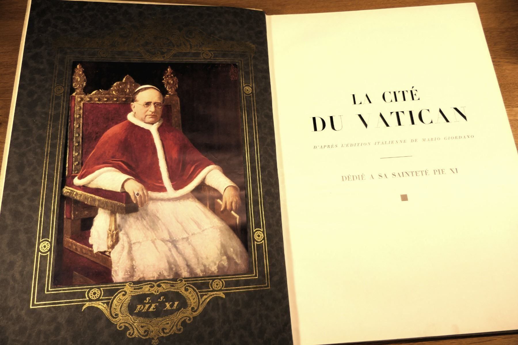 Bücher: La Cité du Vatican, 1934 – Gebraucht aus Burgdorf von Attalos 2