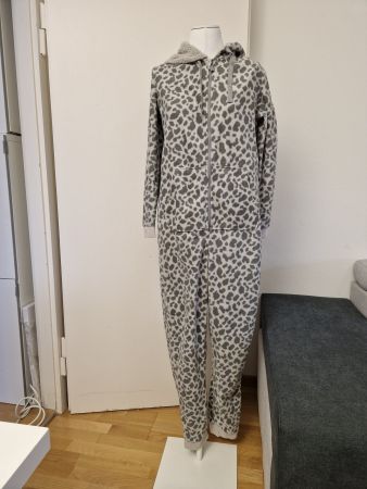 Kuscheliger Fleece Overall Jumpsuit Gr. 44 Leoparden