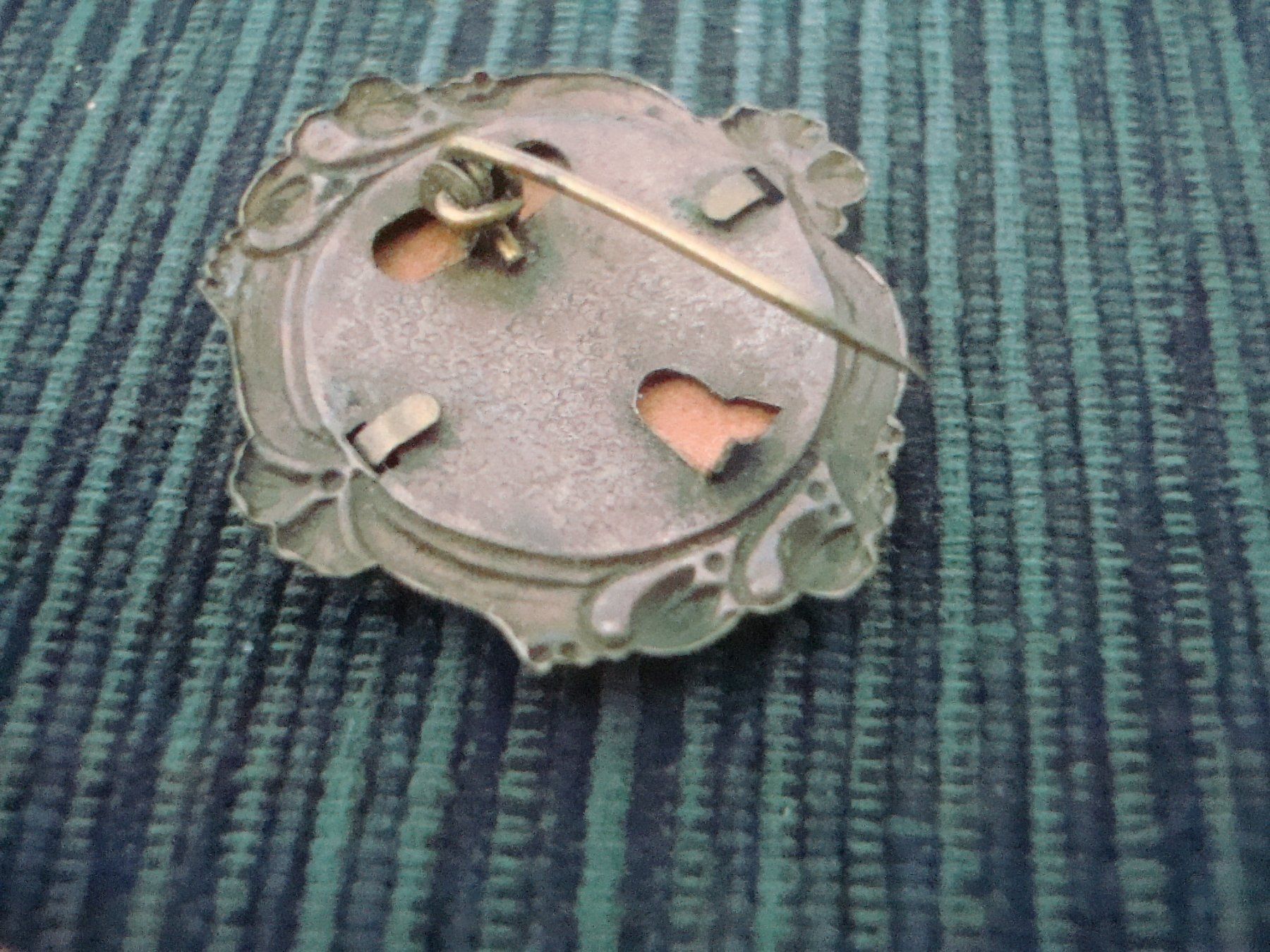 Placchette & Badge: 2 Abzeichen - Jugendstil - Kinderfotos – Usato da Neuenegg venduto da flohcante 4