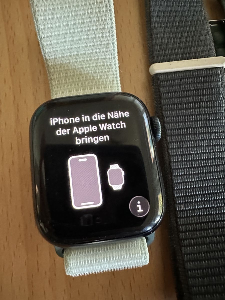 Apple Smartwatch: Apple Watch 8 GPS 41mm – Usato da Döttingen venduto da zepelin60 1