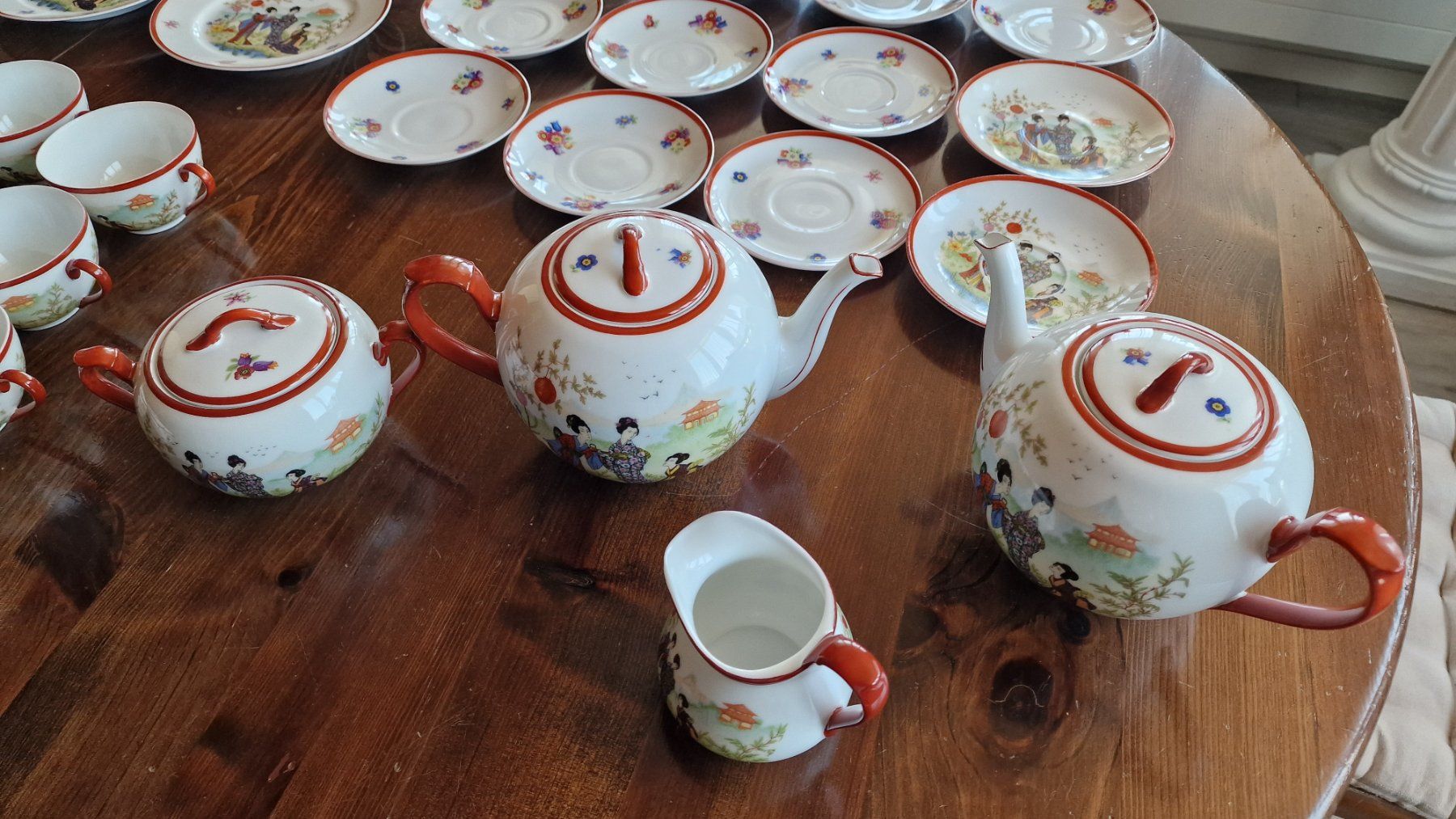 Services de table: Japangeschirr  -  34teilig – D'occasion à Röthenbach i. E. par Heureka5 1