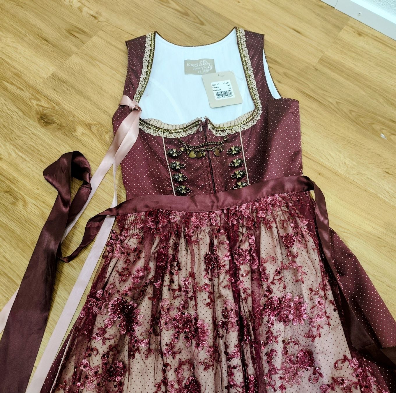 Krüger Kleider: KRÜGER Feelings Dirndl - Gr. 36 – Neu (gemäss Beschreibung) aus Dussnang von Rosenfee50 1