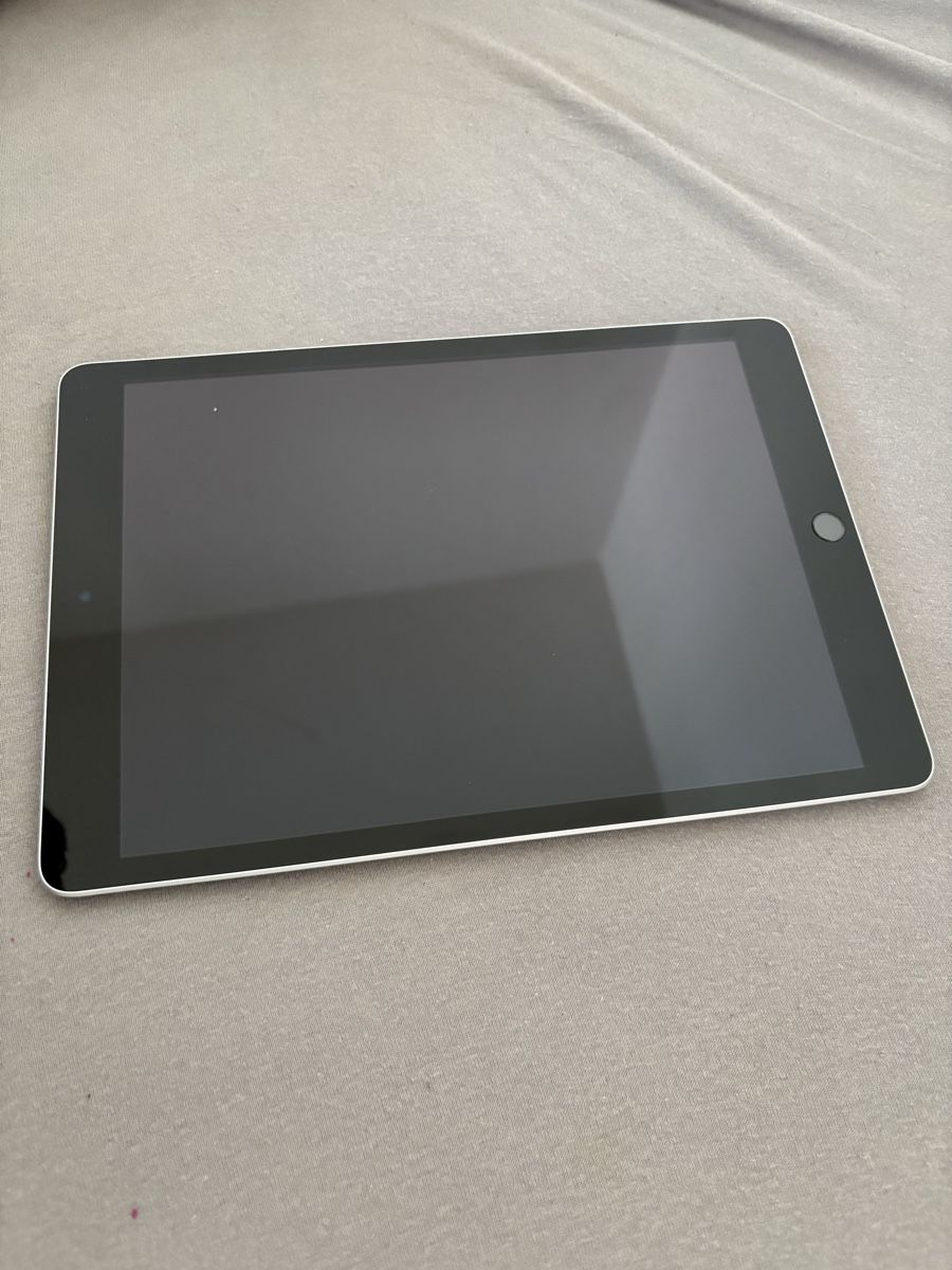 Apple Tablettes PC: iPad 9 Generation – D'occasion à Bern par kri_y8h8 2