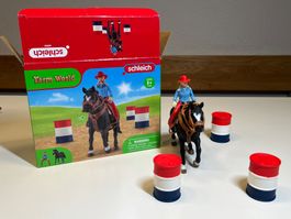 Schleich Farm World Barrel Racing mit Cowgirl 42576