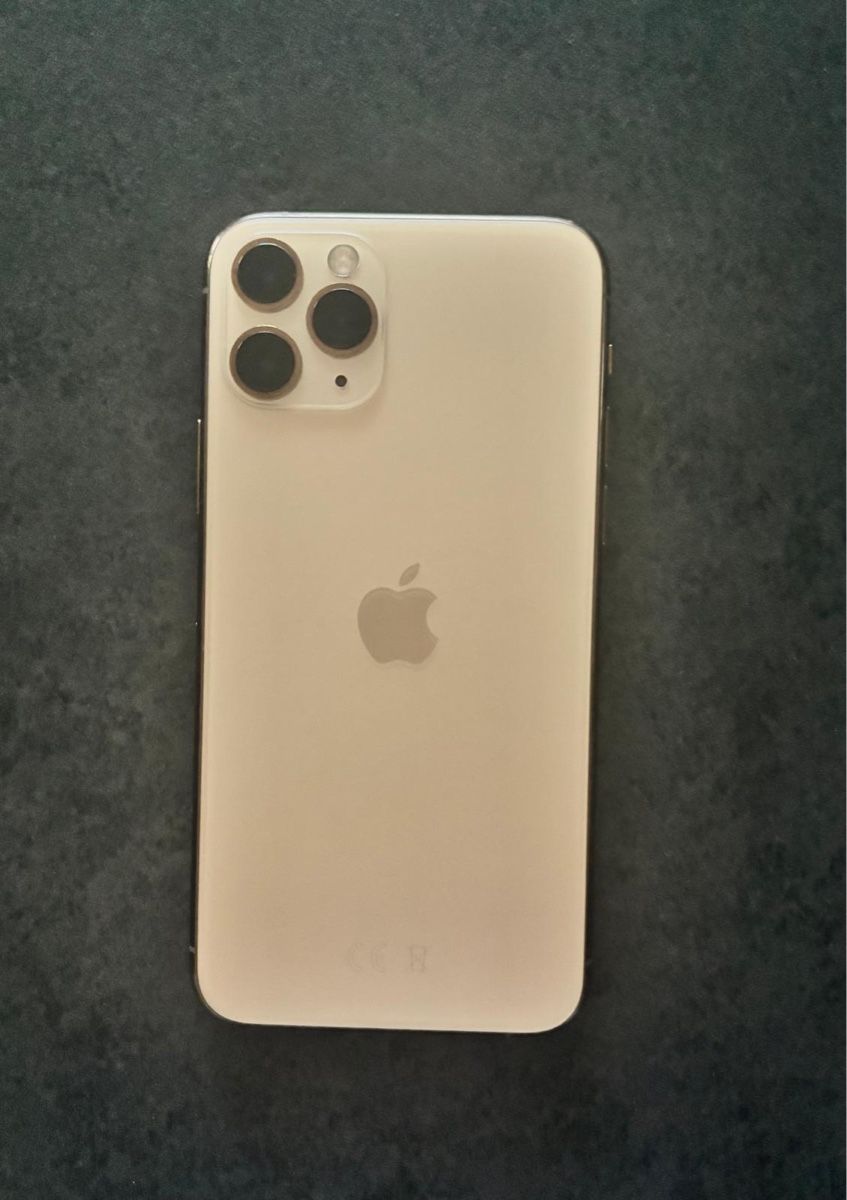 Apple Portables: Iphone 11pro – D'occasion à Rombach par Papamato