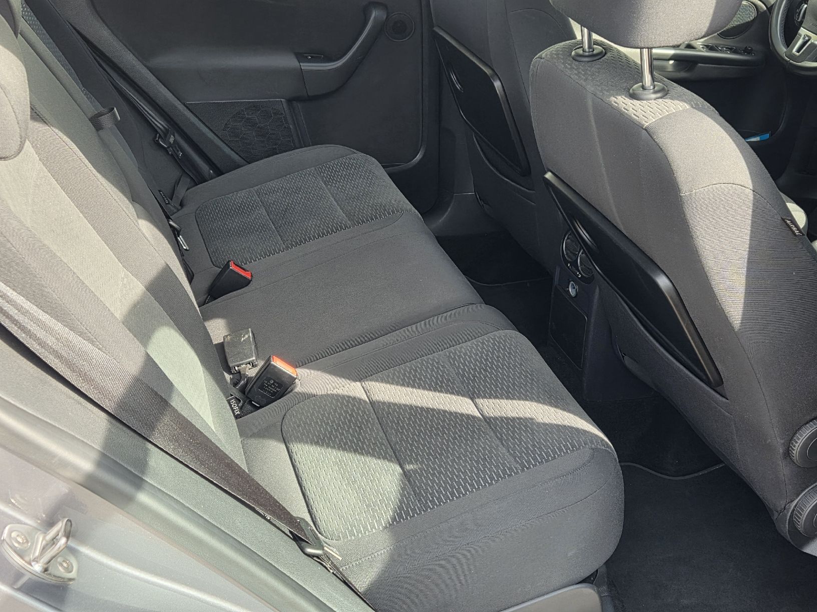 VW Automobili: VW Golf VI+ MFK – Usato da Neuhausen venduto da Srle02 7