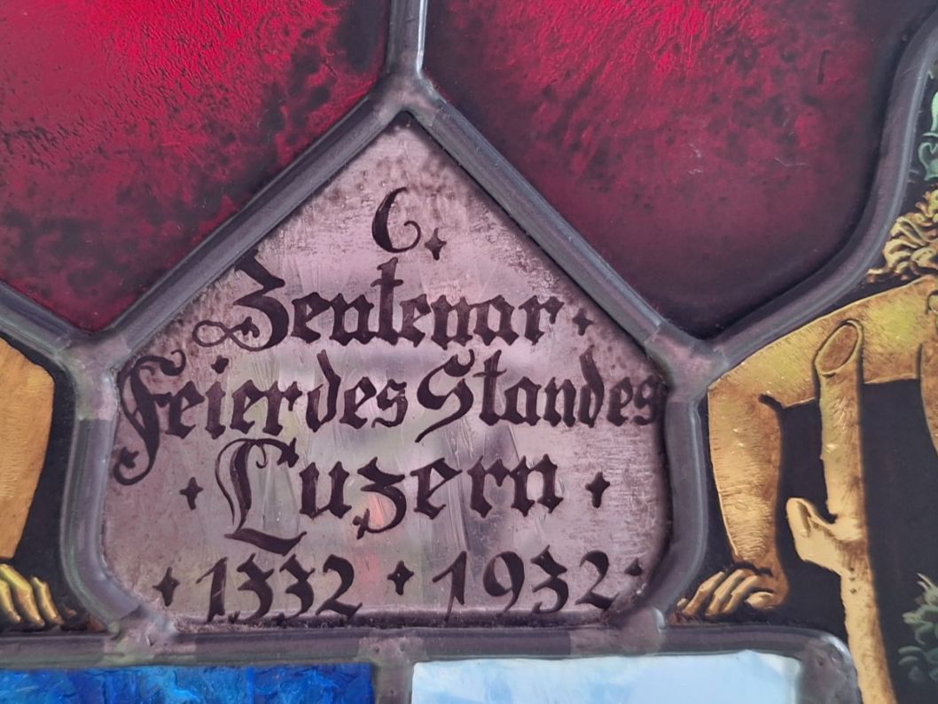 Sonstige Antiquitäten & Kunst: HÜBSCHE ANTIKE WAPPENSCHEIBE 1932 – Gebraucht aus Huttwil von Kunterbuntli 1