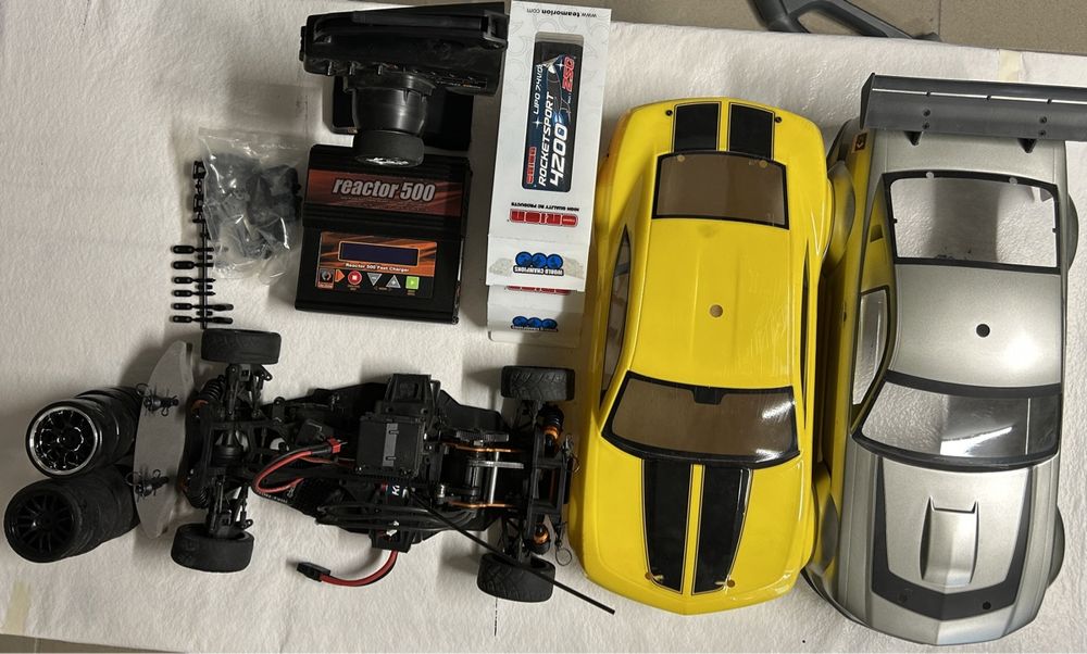 RC Kits de montage: RC Car Drift Car mit viel Zubehör – D'occasion à Grub SG par MaryLou88 1
