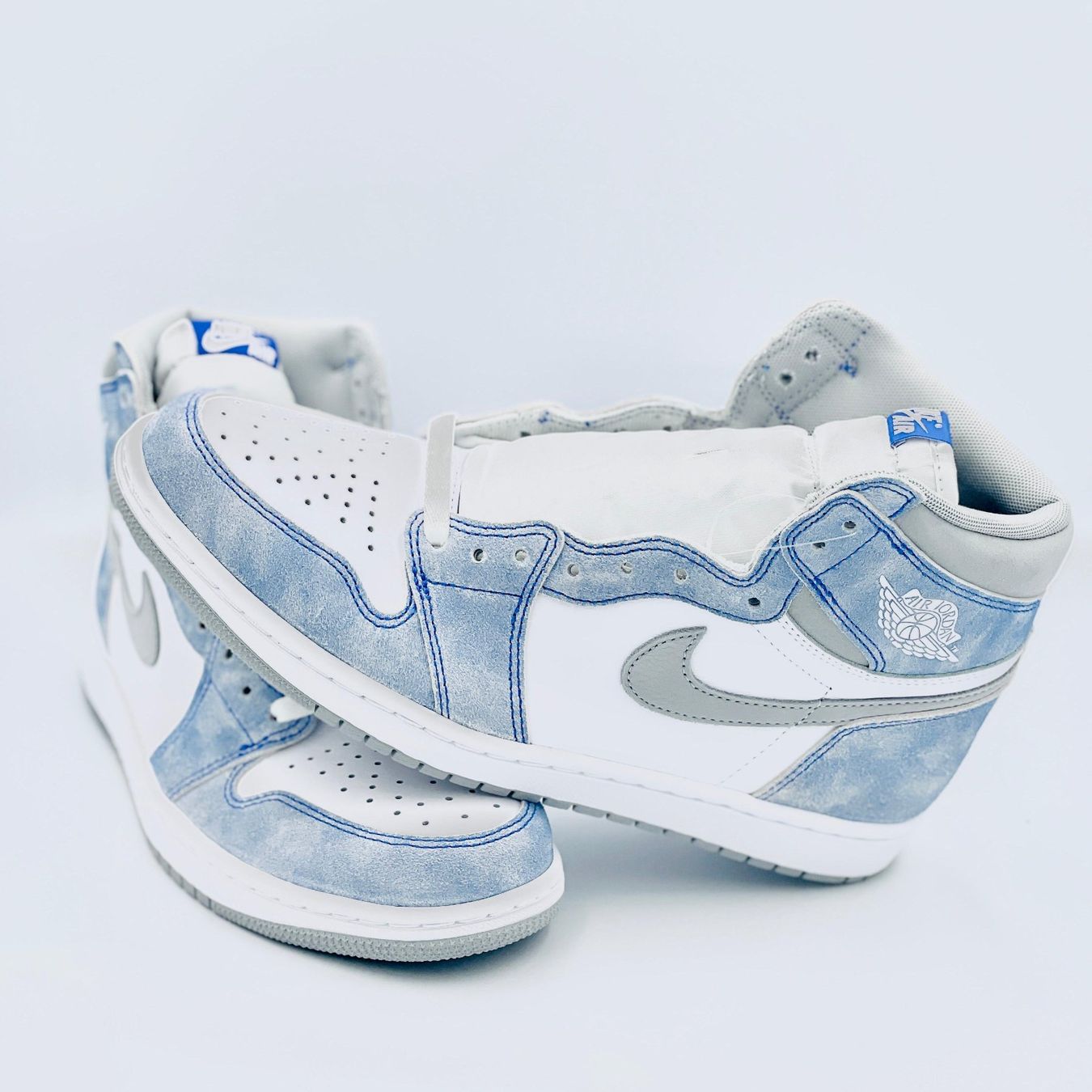 Jordan Scarpe da donna: Nike Air Jordan 1 High Hyper Royal EU 37.5 – Nuovo e nell'imballaggio originale da Erlinsbach venduto da sasneakers 2