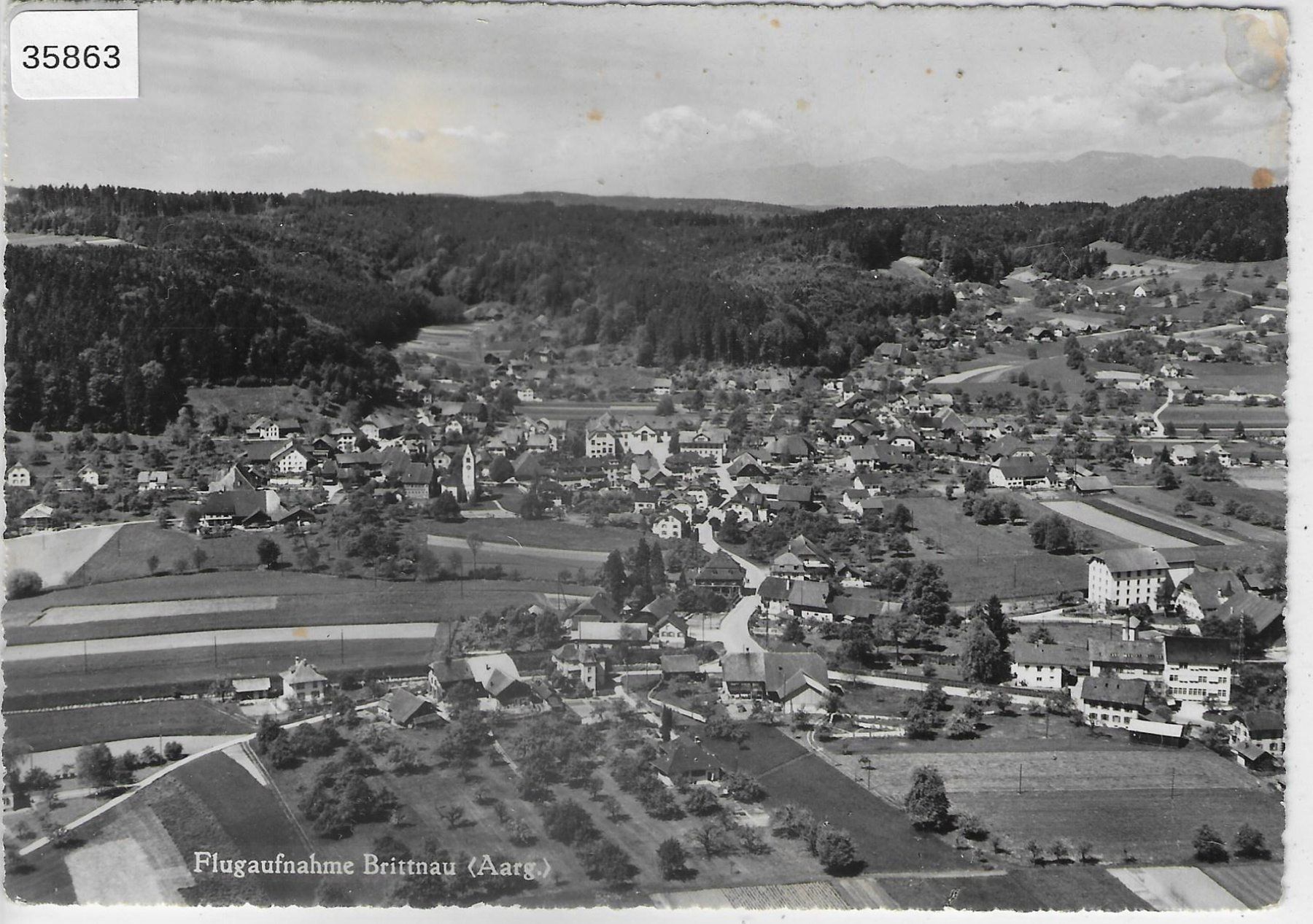 Cartoline postali: Flugaufnahme Brittnau AG – Usato da Ettingen venduto da Kartenplanet