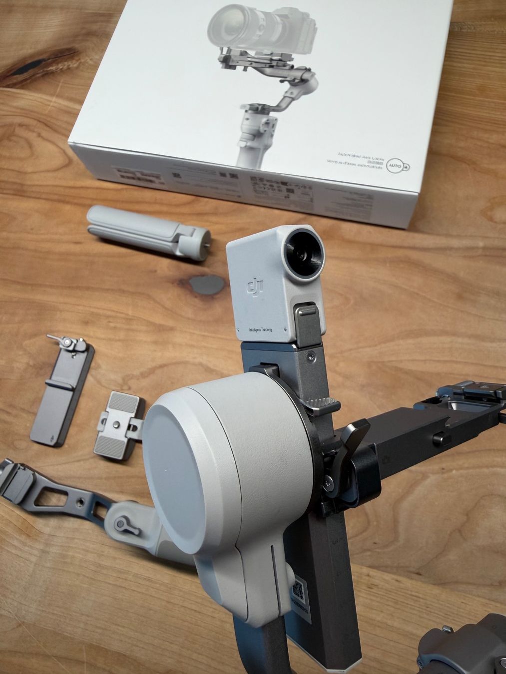 DJI Altri Accessori: DJI RS 4 Mini Combo Gimbal – Usato da Bettlach venduto da simonease 1