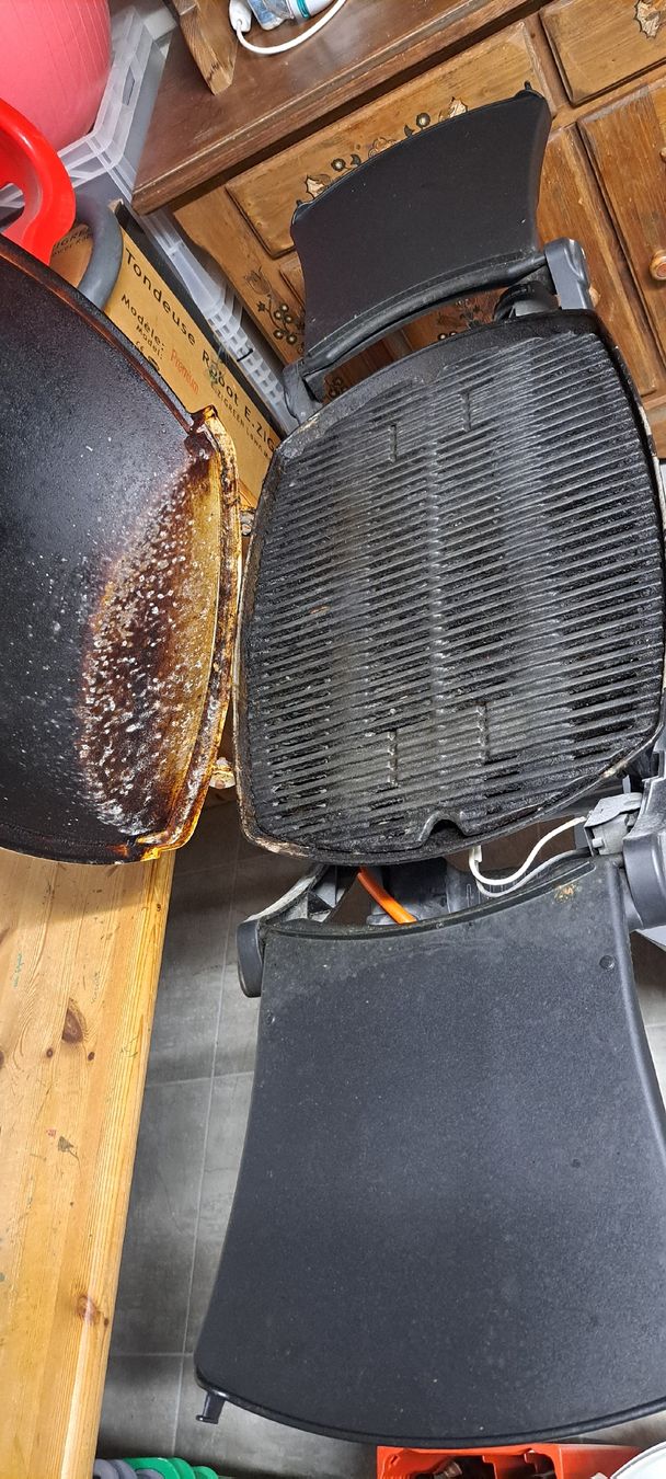 Griglie: Gasgrill Weber Q220 – Usato da Riedt b. Erlen venduto da Sorry13 4