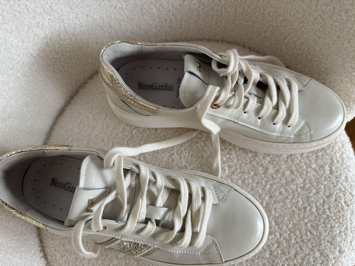 Scarpe da donna:        NeroGiardini-Schuhe Gr 37 – Usato da St. Gallen venduto da Emifrei 8