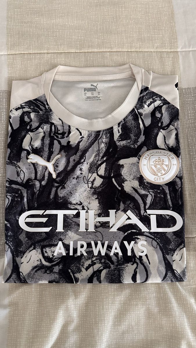 Leibchen & Hosen: Manchester City Jersey – Neu (gemäss Beschreibung) aus Oberrieden von jon_5cl2 1