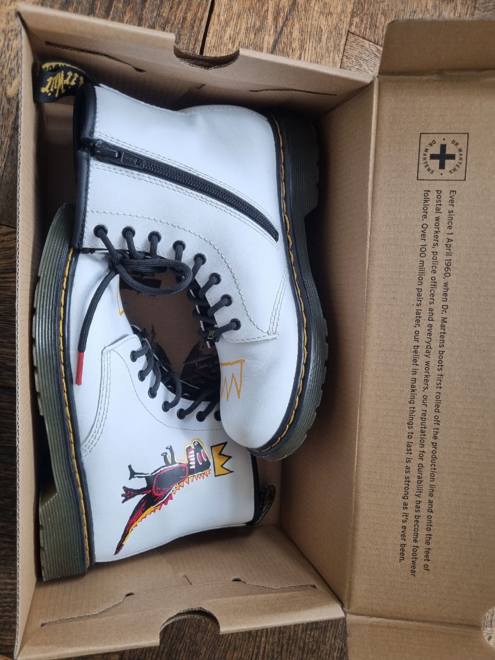 Dr. Martens Scarpe da uomo: Dr. Martens Basquiat, taille 36, bottes enfant – Usato da Fribourg venduto da sal_5ln6 8