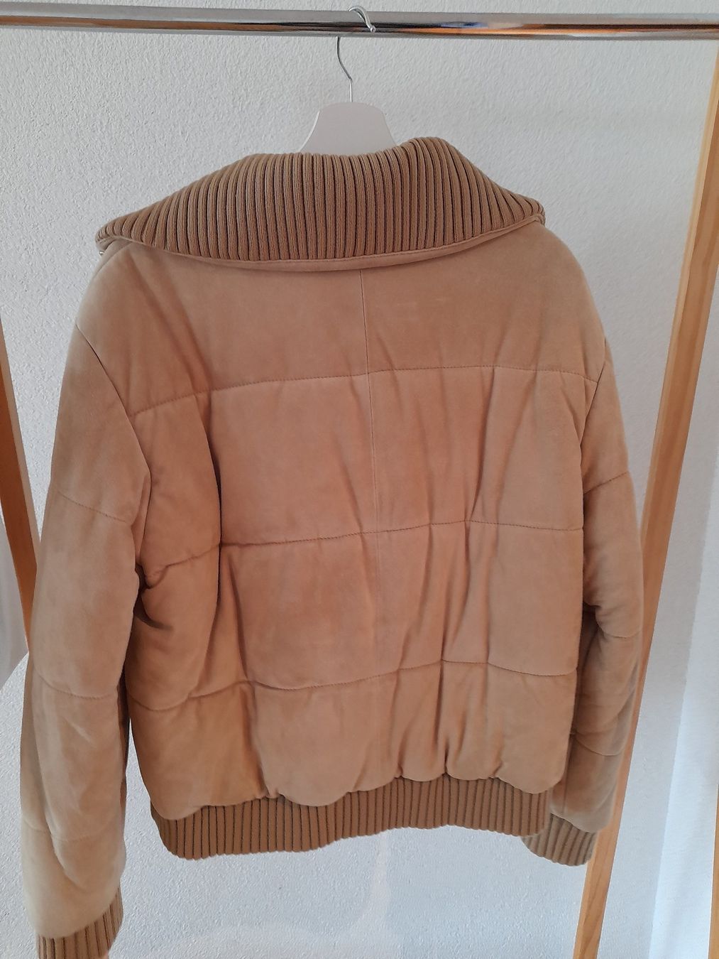 Escada Giacche: veste Escada Sport – Usato da Mont-sur-Lausanne venduto da Pioutch 1