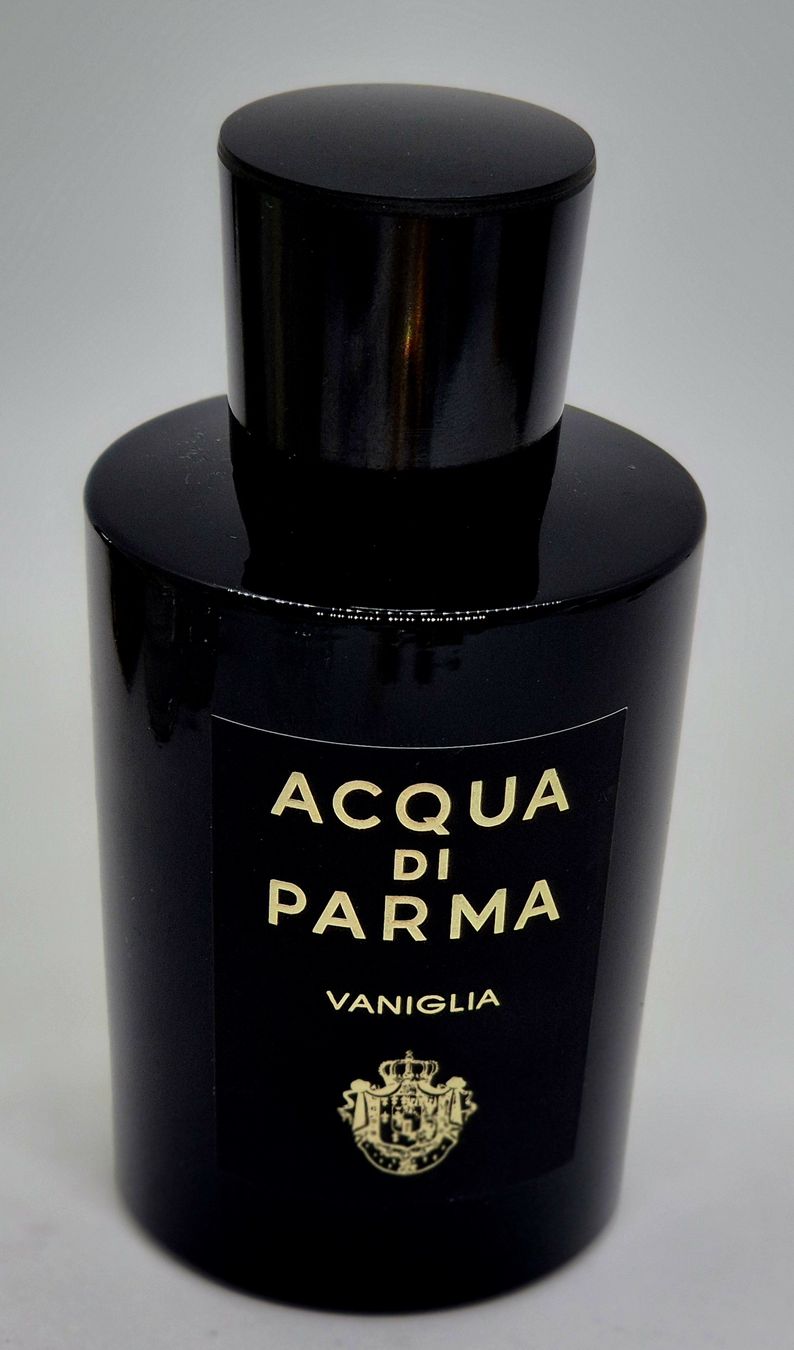Acqua di parma Profumi & Eau de Toilette: Acqua di Parma Vaniglia 100ml EDP – Usato da St. Gallen venduto da CaliSunshine