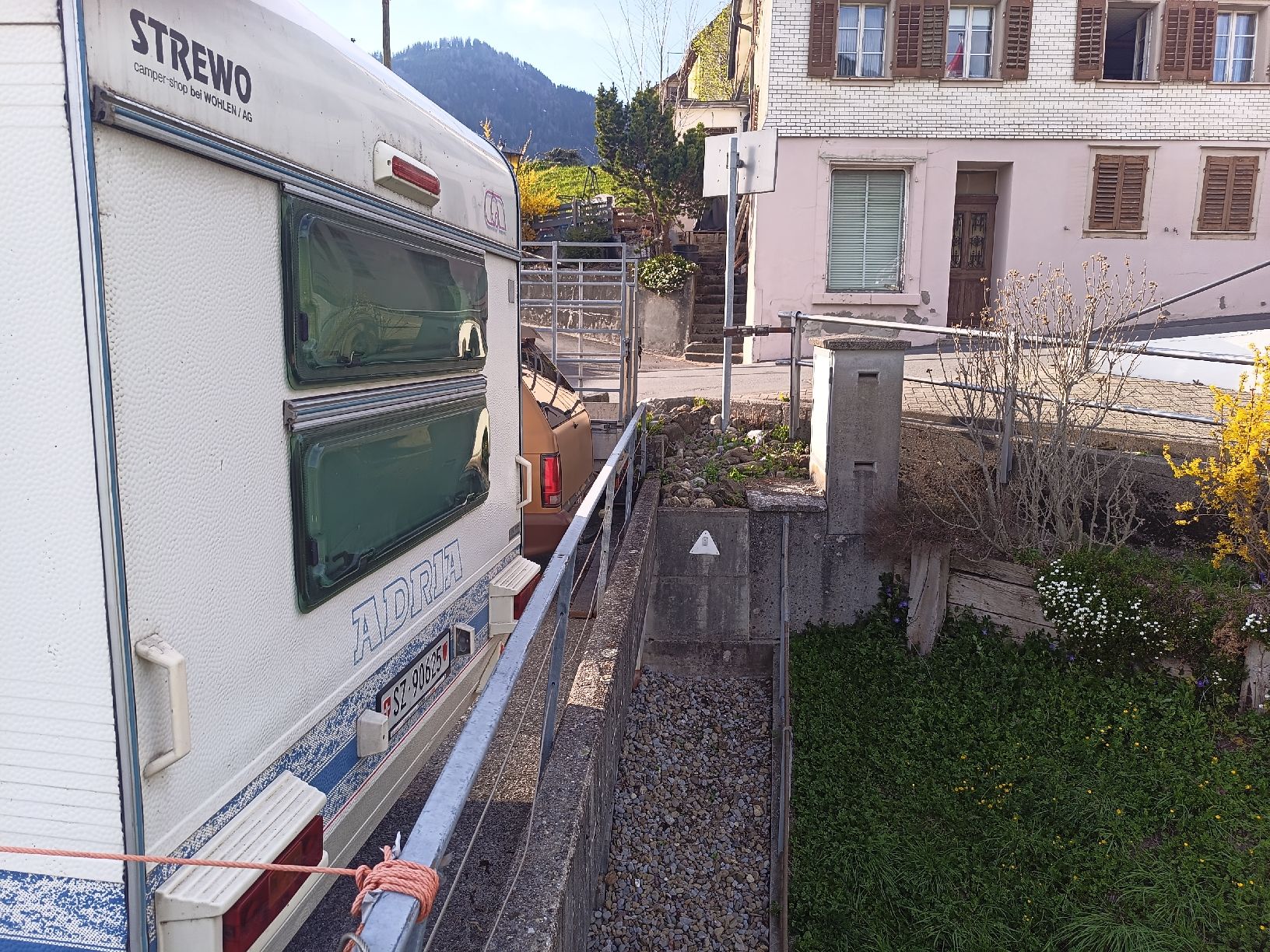 Adria Veicoli da campeggio: Wohnwagen Adria – Usato da Ibach venduto da mathias98 5
