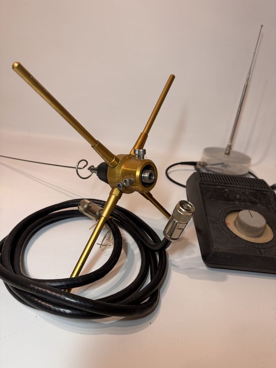 Funktechnik: Antenna-Set + Rotator/Steuergerät + Kabel | ungetestet – Gebraucht aus Rombach von vir_2dsd 5