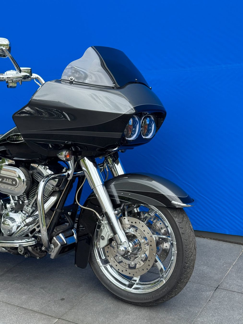Harley-Davidson Touring: HARLEY-DAVIDSON FLTRXSE Road Glide Custom ABS CVO – Usato da Escholzmatt venduto da Wikinger11