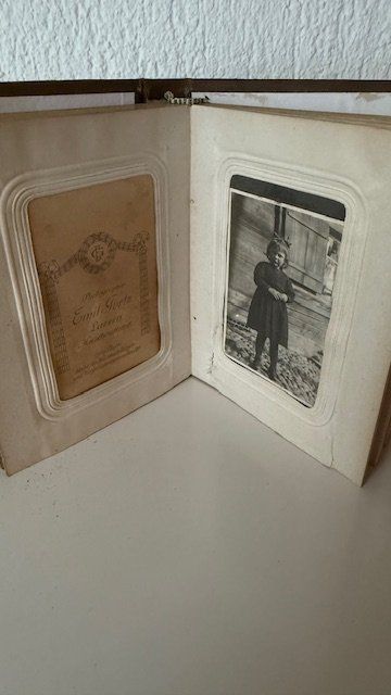 Album: Fotobuch Antik – Usato da Kriens venduto da Andia63 1
