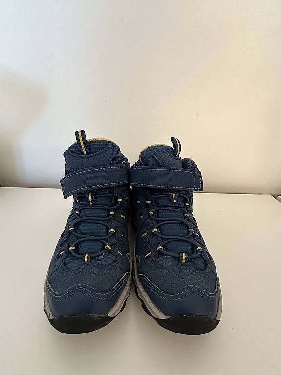 Meindl Scarpe per ragazzi: Meindl Kinder Wanderschuhe Gr 28 – Usato da Thalwil venduto da sup_9rh6 1
