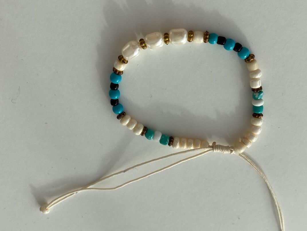 Armbänder & -reifen: Armdband – Gebraucht aus Sissach von laura.x4