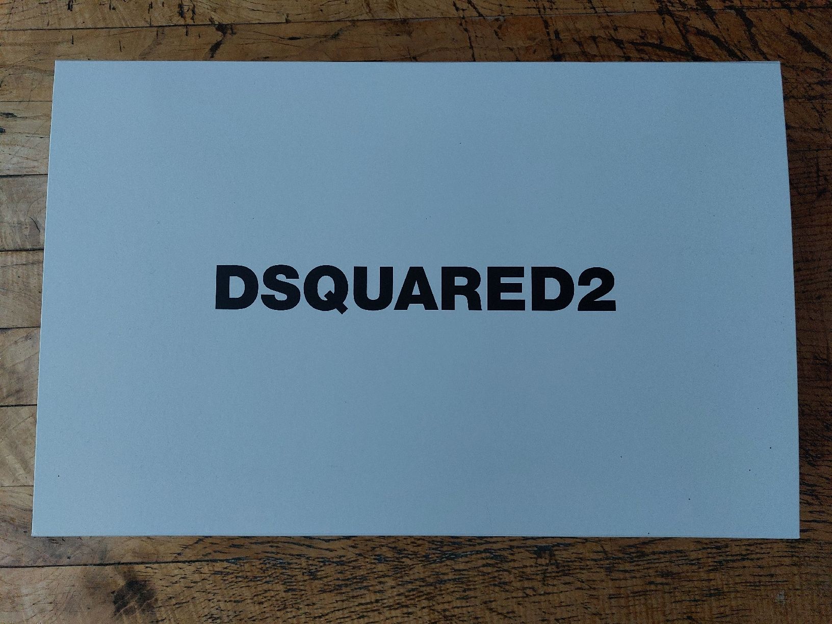 Dsquared2 Scarpe da uomo: Baskets Dsquared2 Fly Neuves Pointure 41 – Nuovo e nell'imballaggio originale da Goumoens-le-Jux venduto da Zazu18