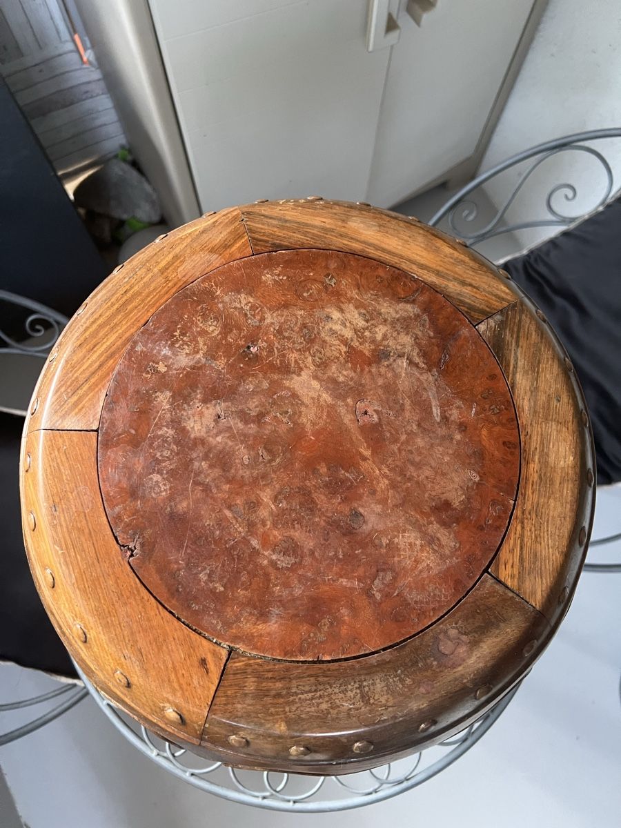 Sgabelli: Hocker/ Blumenständer/ Beistelltisch Gebraucht – Usato da Basel venduto da kiko9 1