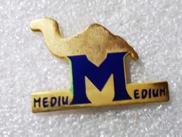 Ansteckpin 190: Camel Switzerland Medium