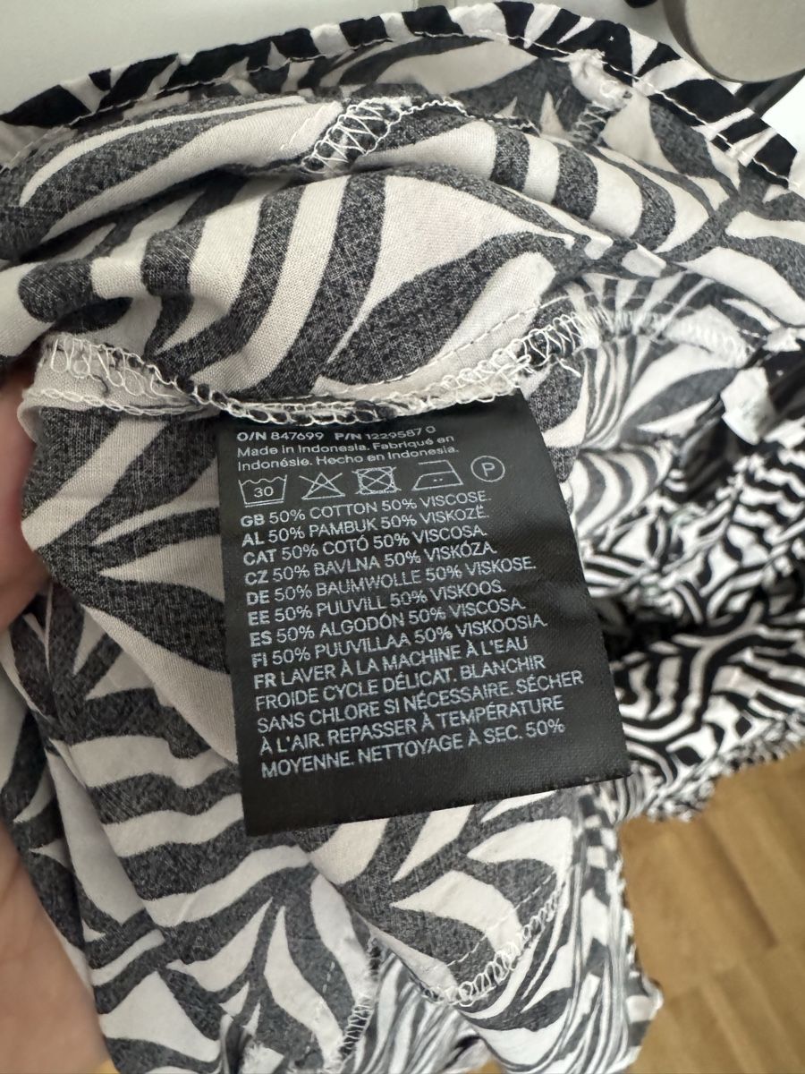 H&M Vestiti: Robe H&M à motifs zébrés, taille S – Nuovo (secondo la descrizione) da Meyrin venduto da mai_pl7s 2