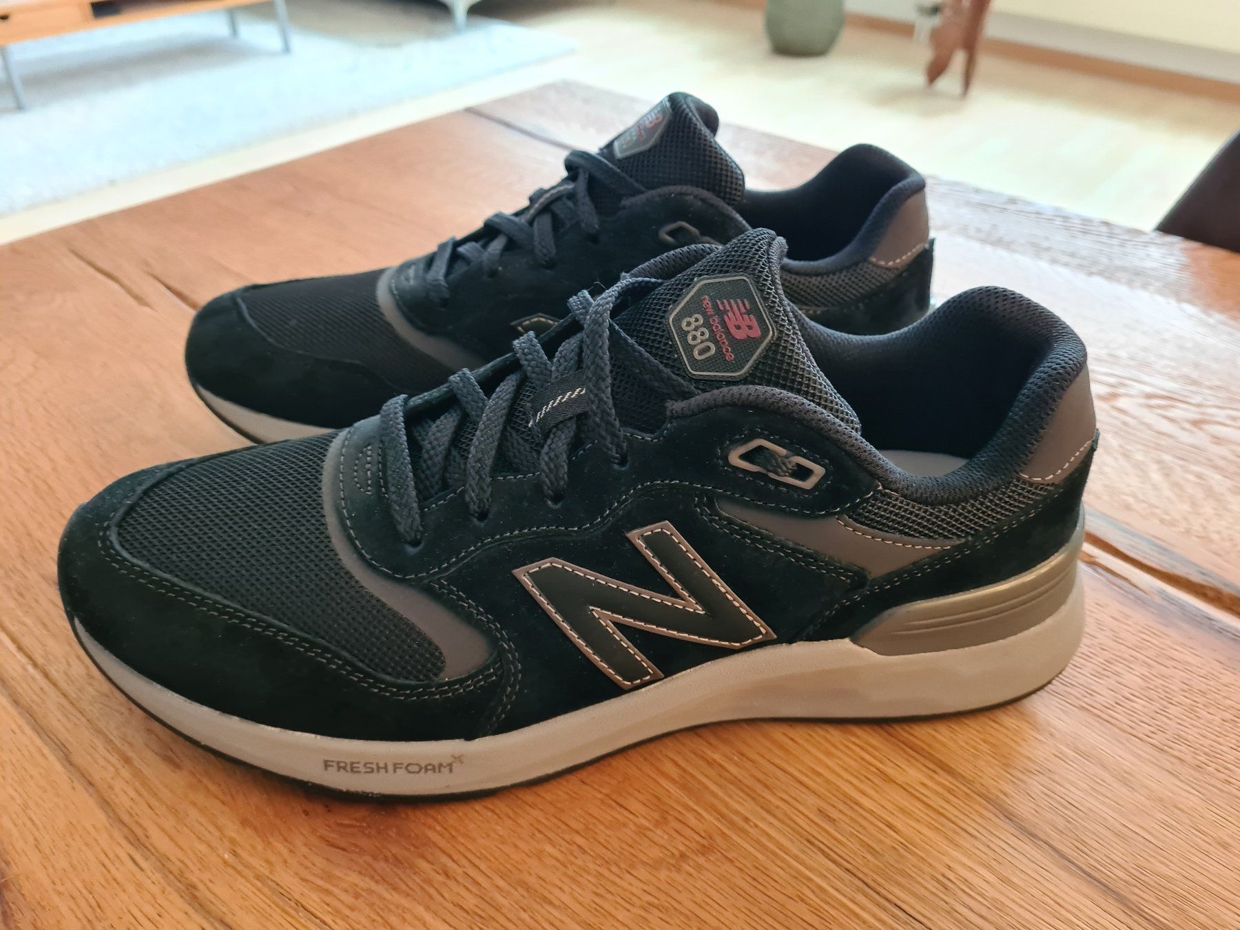 New Balance Scarpe da uomo: New Balance M 880 Walking v7 – Nuovo (secondo la descrizione) da Riedikon venduto da Srayo 1