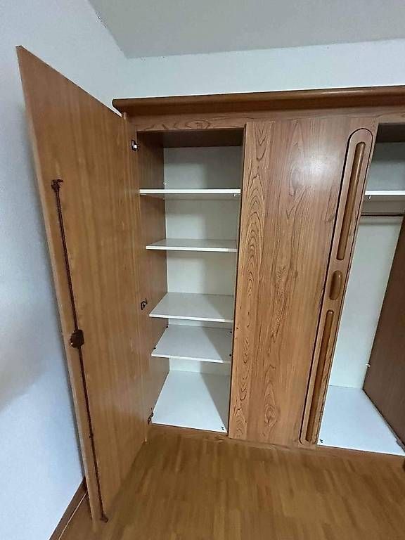 Armadi: Meubles de chambre – Usato da Lausanne venduto da pat_88j8 3