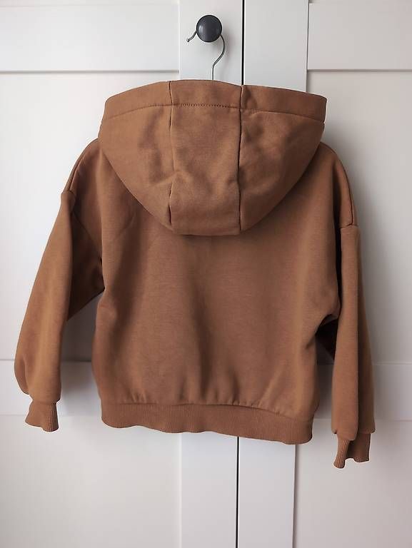 Pullover & Sweatshirts: Pullover / Hoodie Gr. 98/104 – Gebraucht aus Alberswil von __colafroeschli__ 1