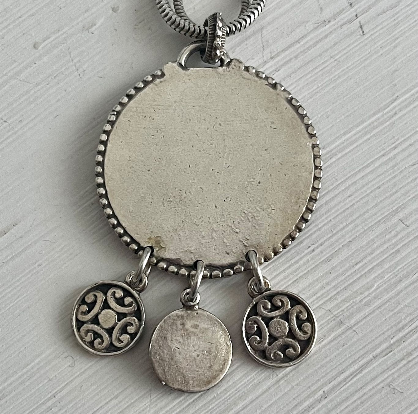 Catenine: Collana vintage con angelo – Usato da Breganzona venduto da mas_tv72 1
