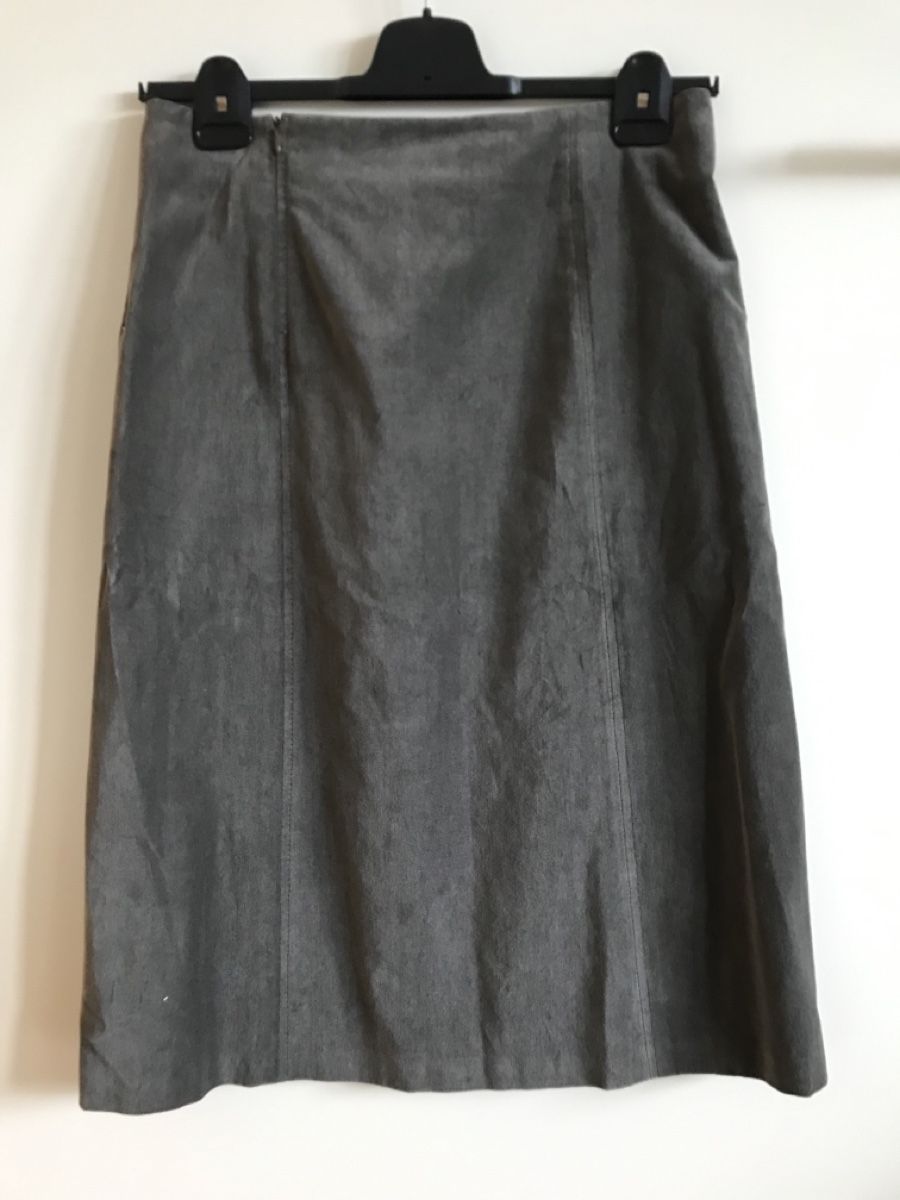 Max Mara Röcke: Jupe MaxMara élégante, taille 40, gris, neuve avec étiquette – Neu und originalverpackt aus Morges von sandy069 1