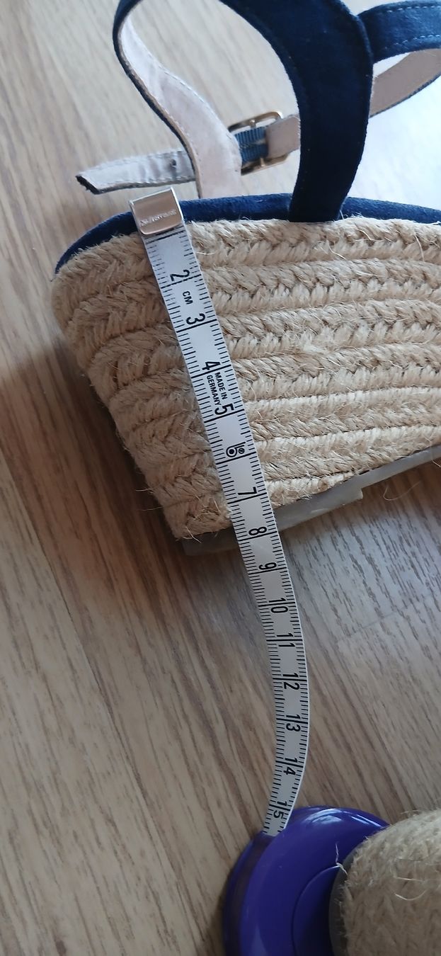 Damenschuhe: sandales,chaussures, sandales compensées – Gebraucht aus Montcherand von petiteoune75 4