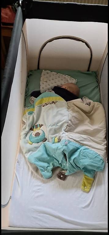 Letti: Lit de bébé pliable – Usato da Nyon venduto da Rena_62