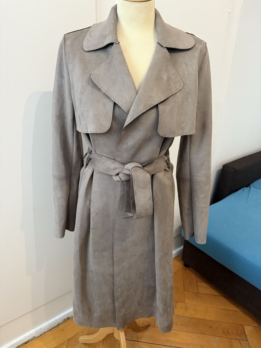 H&M Jacken: Veste H&M – Gebraucht aus Le Locle von tchanatakoua