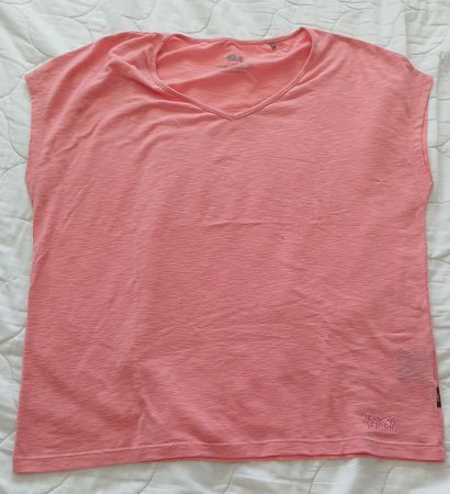 Damen T-Shirt Jack Wolfskin Koralle Grösse M guter Zustand