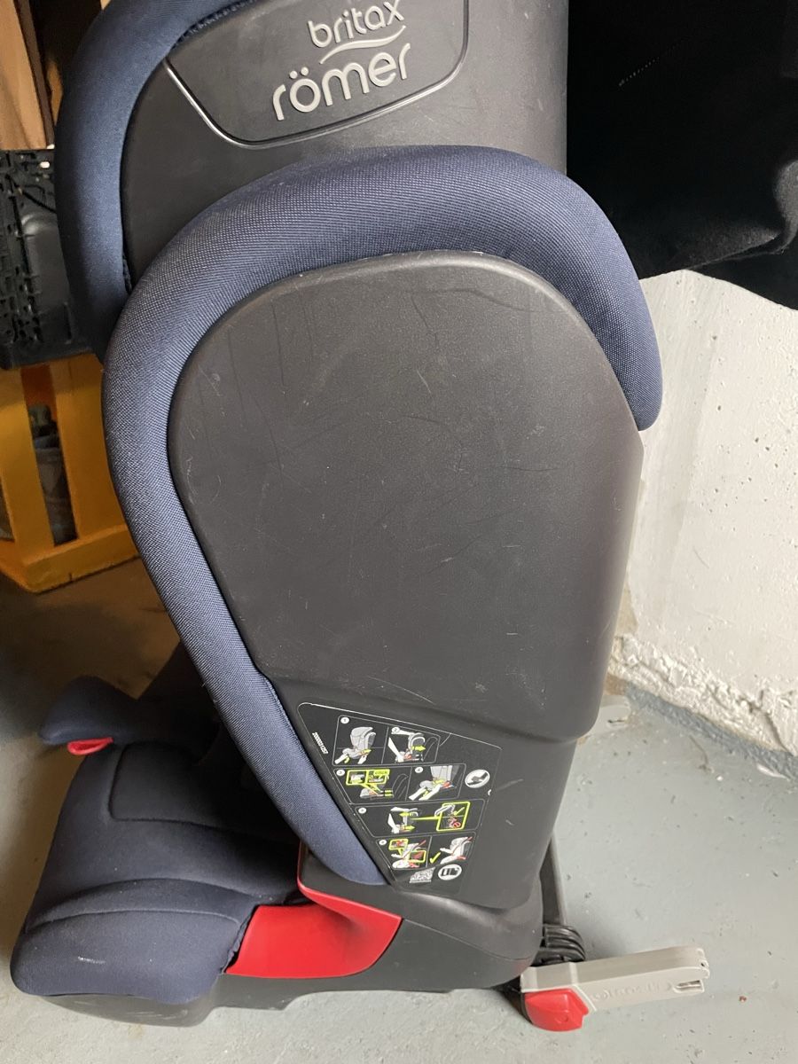 Britax Römer Sièges auto: Kinderautositz  – D'occasion à Brugg AG par Stony64 1