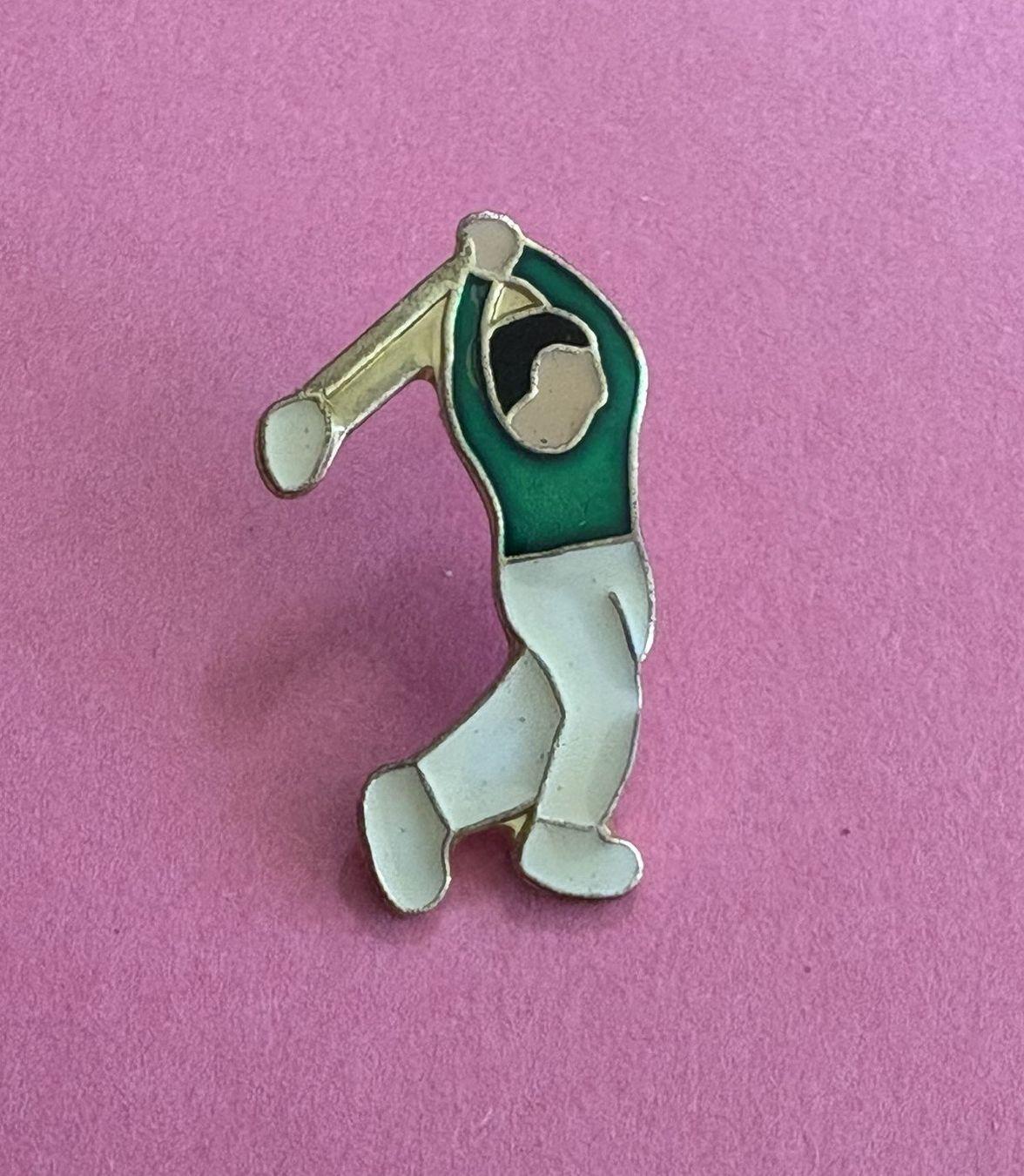 Placchette & Badge: Pin Golfer – Usato da Basel venduto da adl_6y8g