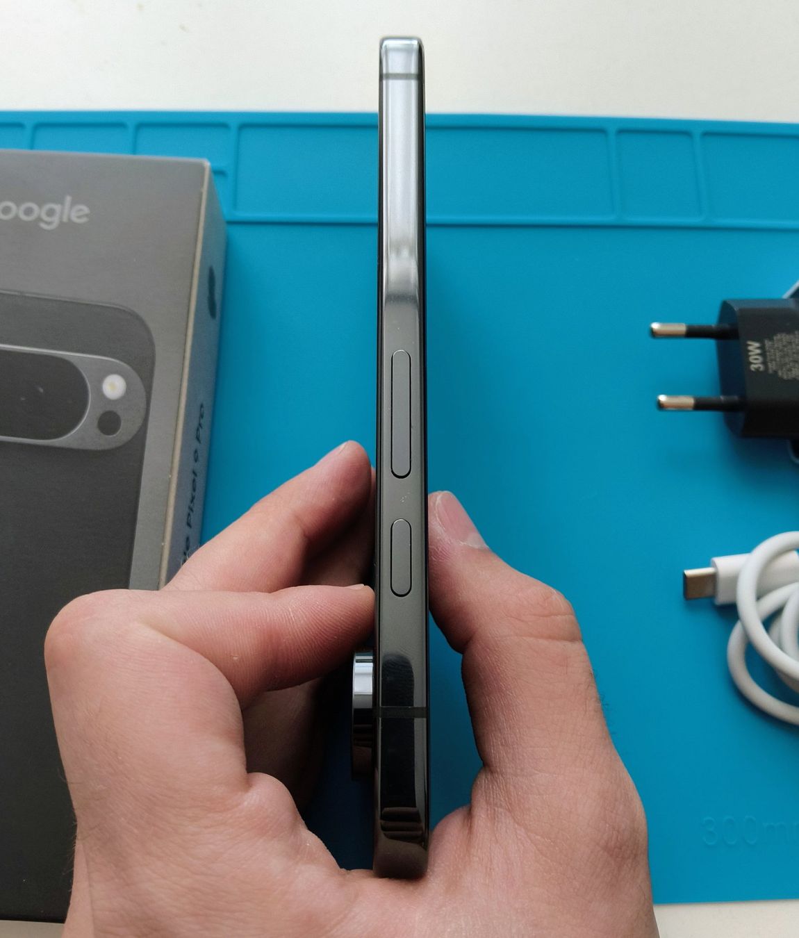 Google Telefoni cellulari / Smartphones: Google Pixel 9 Pro // 128GB – Usato da Dagmersellen venduto da Koenigsegg1 7