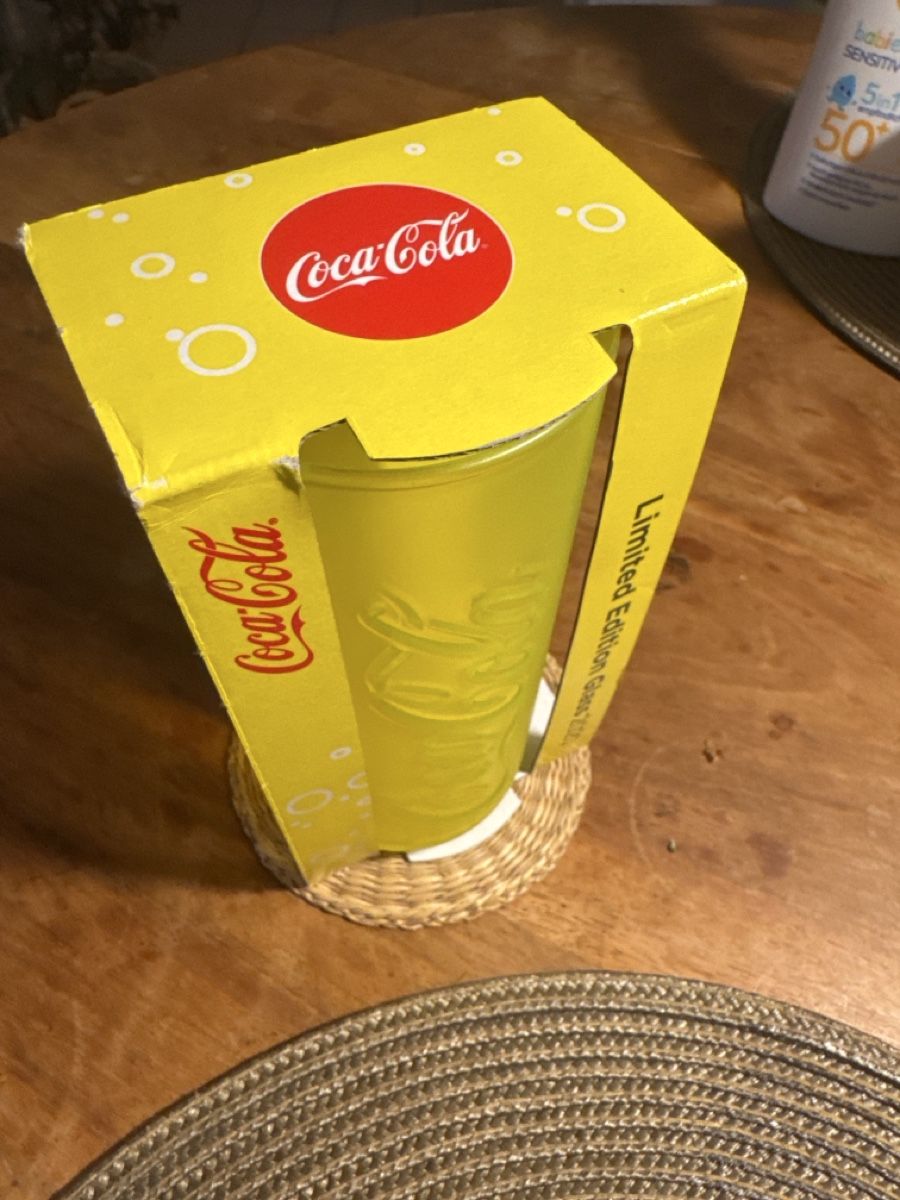 Coca-Cola Bicchieri: Verre Coca-Cola Edition Limitée 2020 Jaune Neuf – Nuovo e nell'imballaggio originale da Pâquier-Montbarry venduto da ada_w658 3