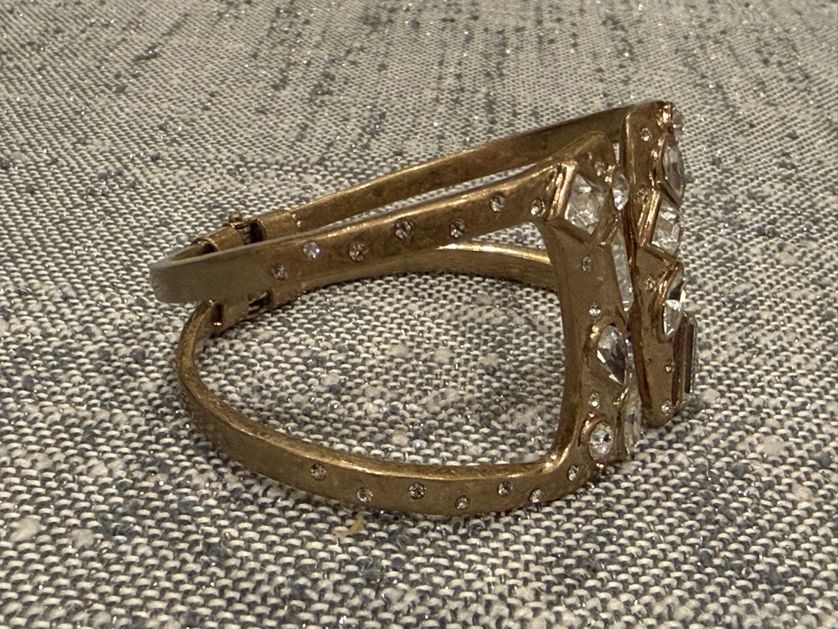 Bracciali & Braccialetti: Gold-toned Cuff Bracelet with Rhinestones – Usato da Zürich venduto da salifali 5
